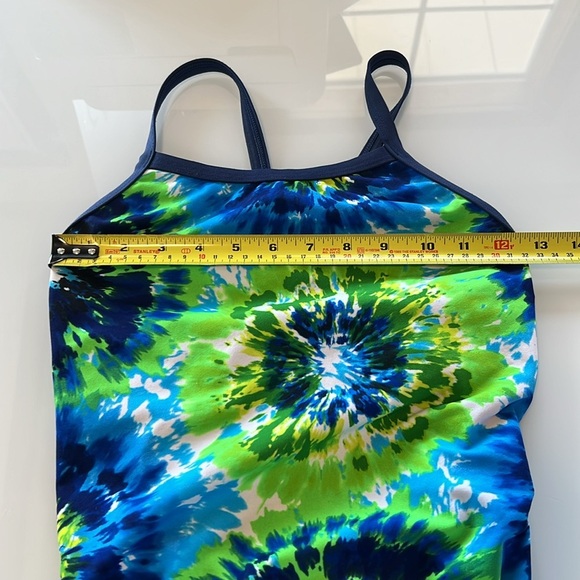 Vibrant Tie-Dye Swimsuit Speedo Endurance one piece - Picture 7 of 8